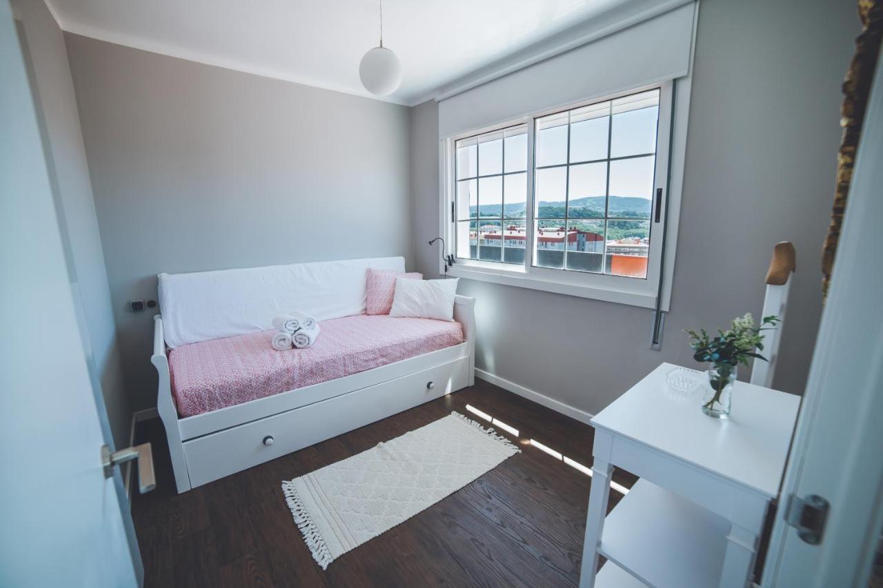 Apartamento Ático con vistas entre centro y playa Vigo Exterior foto