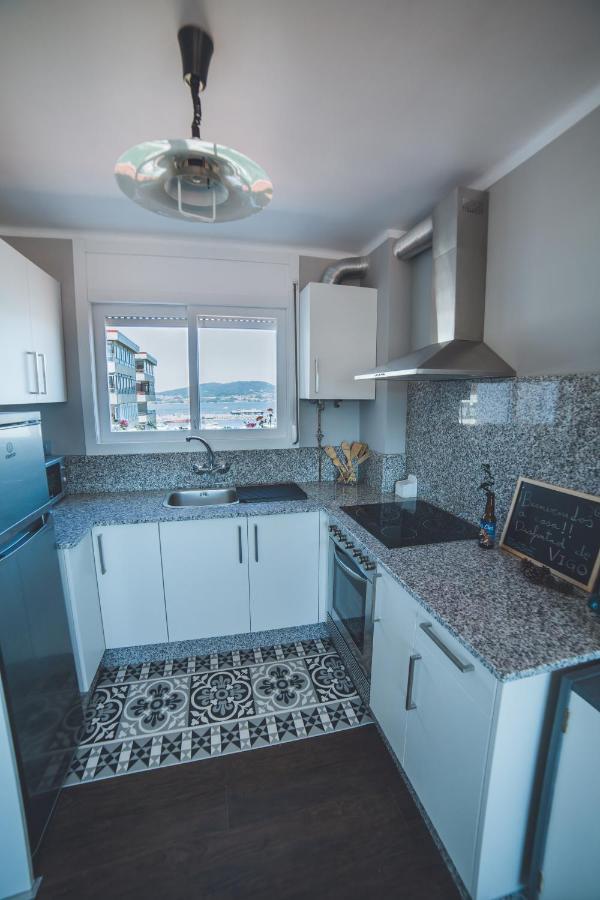 Apartamento Ático con vistas entre centro y playa Vigo Exterior foto